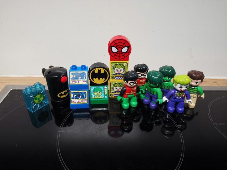 Lego Duplo superhelden (10876+10842), Kinderen en Baby's, Speelgoed | Duplo en Lego, Zo goed als nieuw, Duplo, Losse stenen, Ophalen