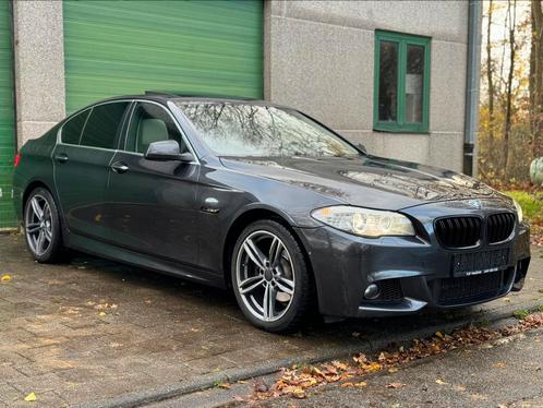 BMW 528iA |  M - UITVOERING! | AUTOMAAT!, Auto's, BMW, Particulier, 5 Reeks, 360° camera, ABS, Achteruitrijcamera, Airbags, Airconditioning