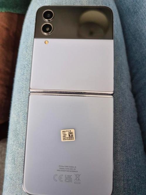 Samsung Galaxy Z Flip4, Telecommunicatie, Mobiele telefoons | Samsung, Gebruikt, Overige modellen, 8 GB, Android OS, 10 megapixel of meer