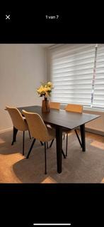 Moderne eettafel met 4 stoelen – zo goed als nieuw, Ophalen, Zo goed als nieuw, Vijf personen of meer, Eikenhout
