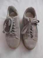 sport schoenen maat 37, Vêtements | Femmes, Chaussures, Gris, Enlèvement ou Envoi, Chaussures de sports, Porté