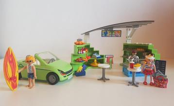Playmobil Summer Fun - Winkel met snackbar & cabrio surfer