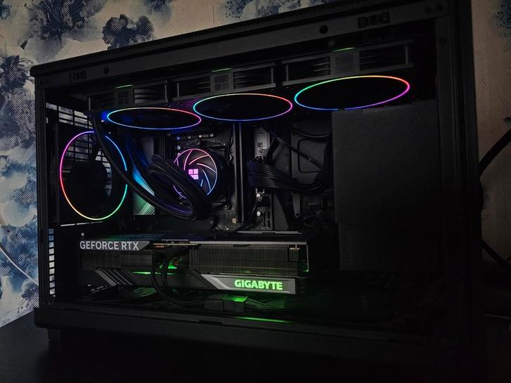 Gaming PC Ryzen 5 7600, RTX 4070 SUPER, 32GB DDR5, 2TB NVMe, Computers en Software, Desktop Pc's, Zo goed als nieuw, SSD, Gaming