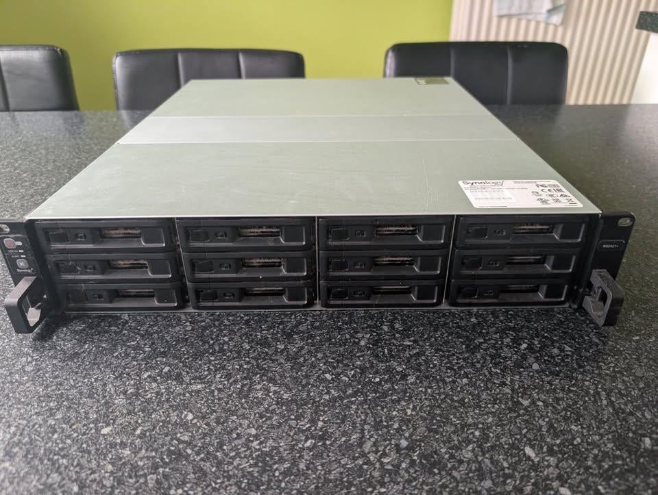 Synology NAS RS2421+, Computers en Software, NAS, Zo goed als nieuw, Ophalen