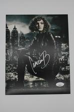 Handtekening Camren Bicondova - Catwoman - Gotham (B), Collections, Enlèvement ou Envoi, Comme neuf, TV, Photo ou Carte