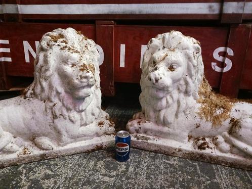 2 oude grote Leeuwen, poortwachters, tuinornament, Antiek en Kunst, Curiosa en Brocante, Ophalen