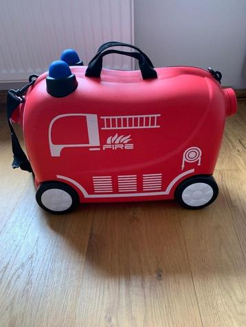 Kinderkoffer reistrolley brandweer  beschikbaar voor biedingen