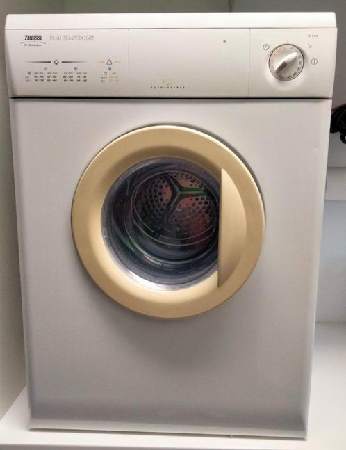 ZANUSSI droger met evacuatie in Liedekerke, Elektronische apparatuur, Droogkasten, Zo goed als nieuw, Luchtafvoer, Voorlader, 4 tot 6 kg