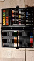 Malette crayons pastels gouaches, Hobby en Vrije tijd, Tekenen, Ophalen of Verzenden, Zo goed als nieuw
