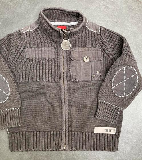 234: grijsbruine gilet Esprit maat 92/98, Kinderen en Baby's, Kinderkleding | Maat 92, Zo goed als nieuw, Jongen, Trui of Vest