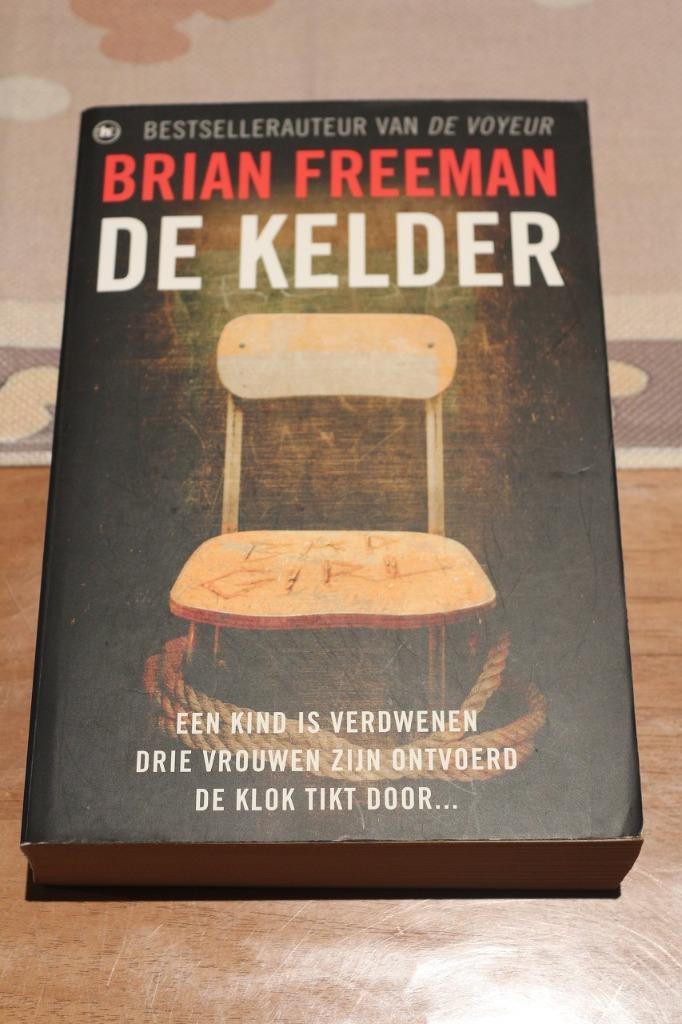 *De kelder - Brian Freeman, Boeken, Thrillers, Zo goed als nieuw, Amerika, Ophalen of Verzenden