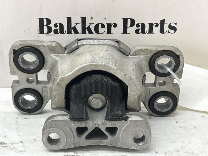 Support moteur d'un Landrover Evoque, Autos : Pièces & Accessoires, Suspension & Châssis, Land Rover, Utilisé, 3 mois de garantie