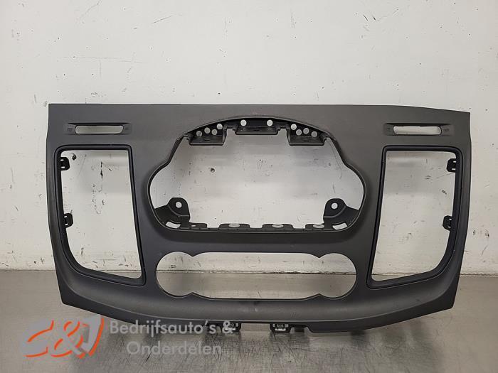Radio omlijsting van een Ford Transit Custom, Auto-onderdelen, Dashboard en Schakelaars, Ford, Gebruikt, 3 maanden garantie, Ophalen of Verzenden