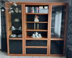 Wandmeubel in notelaar met zwart glas, Ophalen, Zo goed als nieuw