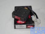 Nieuwe spanningsregelaar Honda VF 1000 1100 400 700 750 VT25, Ophalen of Verzenden, Nieuw