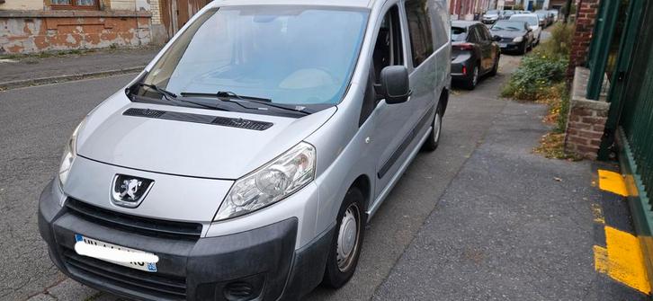 PEUGEOT EXPERT UTILITAIRE 6 PLACES RALLONGÉ  1.6 HDI, Auto's, Peugeot, Particulier, Elektrische buitenspiegels, Elektrische ramen