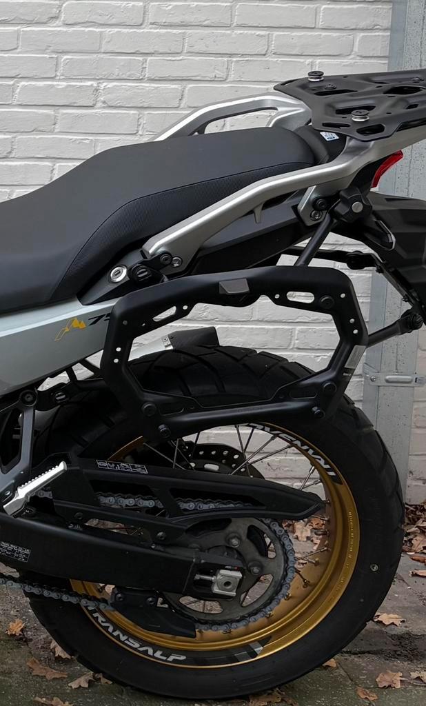 SW-Motech PRO side carrier Honda XL750, Motoren, Accessoires | Koffers en Tassen, Ophalen