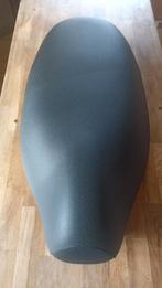 Selle Piaggio typhoon, Enlèvement ou Envoi, Comme neuf, Selle, Piaggio