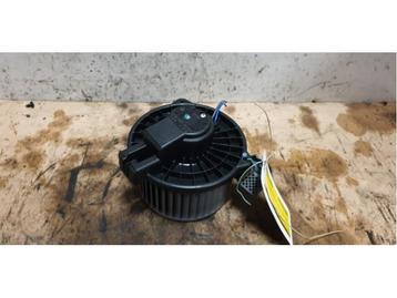 Kachel Ventilatiemotor van een Daihatsu Cuore beschikbaar voor biedingen