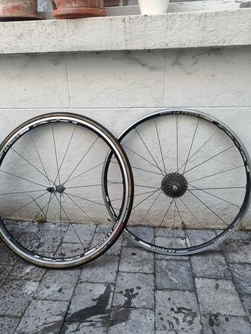 Wielenset Shimano Ultegra tubeless beschikbaar voor biedingen