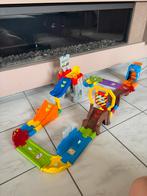 Vtech toet toet autos stuntshow, Kinderen en Baby's, Speelgoed | Vtech, Ophalen