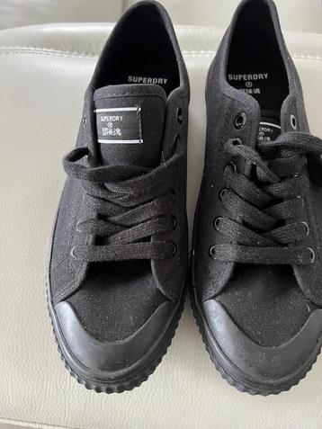 Sneakers basses Super Dry Taille 40 Nouveautés, Neuf, Superdry, Sneakers et Baskets, Noir