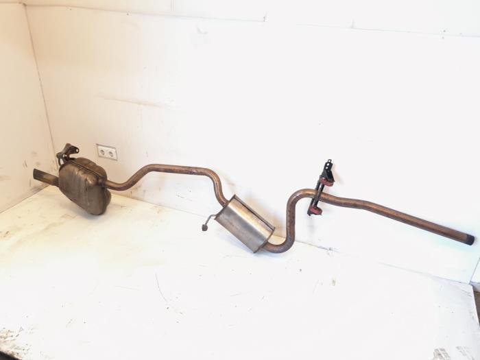 Uitlaat Midden + Einddemper van een Volkswagen Jetta, Auto-onderdelen, Uitlaatsystemen, Volkswagen, Gebruikt, 3 maanden garantie