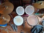 Drumstel Pearl Forum Series - bordeaux - Remo powerstroke 4, Musique & Instruments, Batteries & Percussions, Enlèvement, Utilisé