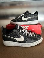 Nike maat 39 nieuwe staat verzending mogelijk, Envoi, Comme neuf