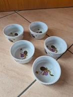 5 plats soufflés en porcelaine ramequin, Enlèvement, Porcelaine