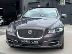 Jaguar XJ 3.0D V6 Luxury CAM NAVI CRUISE CUIR PANO FULL, Auto's, Jaguar, 275 pk, Zwart, Bedrijf, 184 g/km