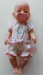 Baby born pop met verschillende outfits, Kinderen en Baby's, Speelgoed | Poppen, Ophalen, Gebruikt