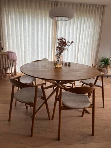 Ethnicraft mikado ronde eettafel eik beschikbaar voor biedingen