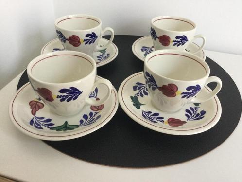 Set van 4 Boch kopjes en schotels: Boerenbondt decor, Antiek en Kunst, Antiek | Servies los, Ophalen
