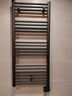 Radiateur électrique sèche serviettes 750W, Bricolage & Construction, Chauffage & Radiateurs, Neuf, Moins de 60 cm, 500 à 800 watts