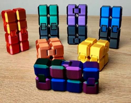 Super leuke fidget kubus. Infinity draaibaar., Kinderen en Baby's, Speelgoed | Actiefiguren, Nieuw, Ophalen of Verzenden