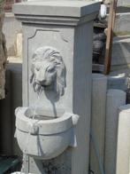 Fontein in reliëf met leeuwenkop + wasbak in blauwe steen, Tuin en Terras, Ophalen, Nieuw, Hardsteen, Fontein