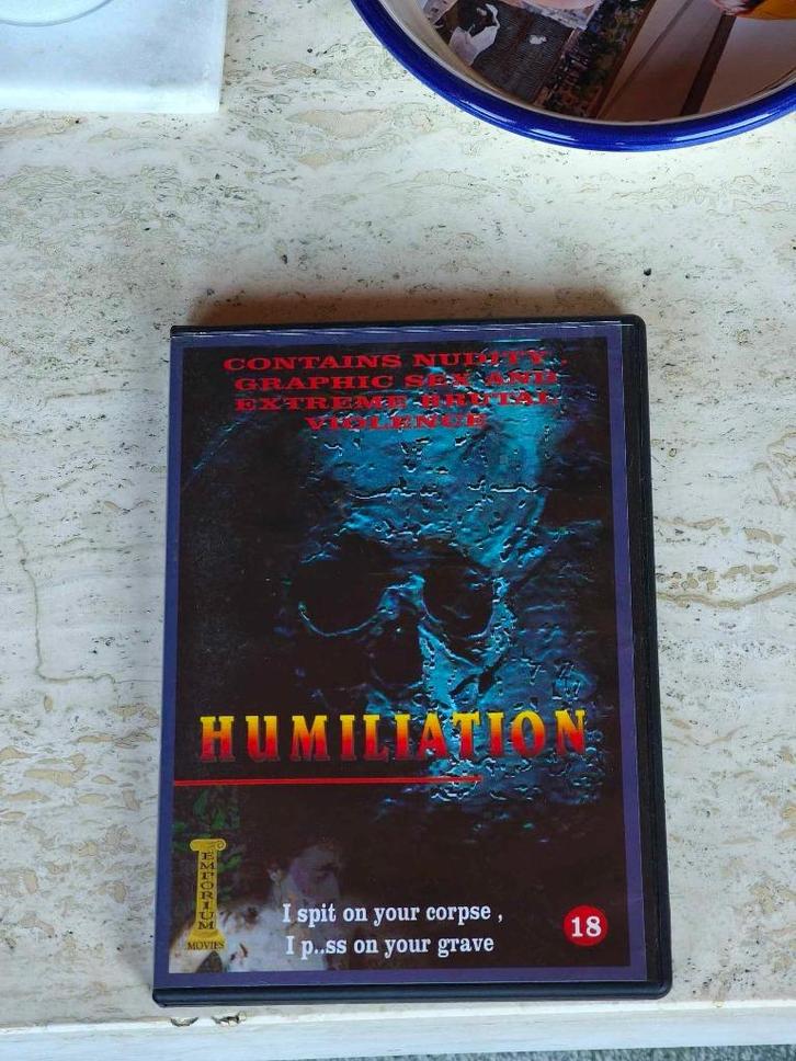 Humiliation, Cd's en Dvd's, Dvd's | Horror, Zo goed als nieuw, Ophalen of Verzenden