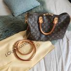 Handtas, Handtassen en Accessoires, Tassen | Damestassen, Ophalen of Verzenden, Zo goed als nieuw, Handtas