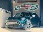MINI Cooper Clubman 1.5 * GARANTIE 12 MOIS * 1ER PROP *, Auto's, Mini, 100 kW, 118 g/km, Stof, Gebruikt