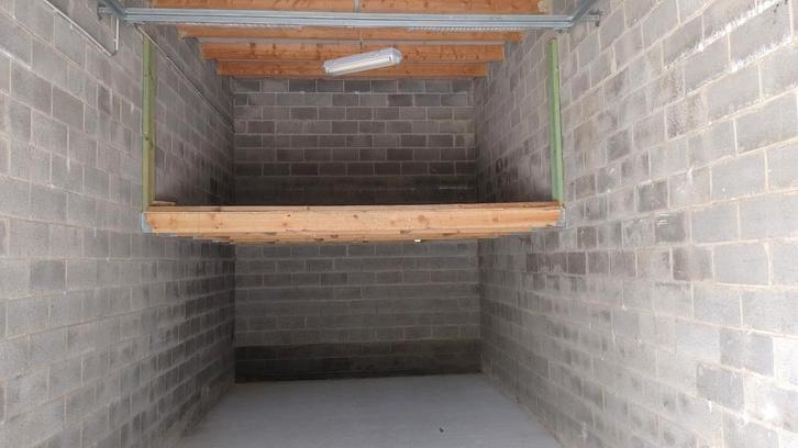 ENTREPÔT A LOUER, Bricolage & Construction, Établis, Enlèvement