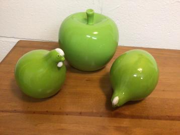Lot de 2 Poules et une pomme j.line beschikbaar voor biedingen