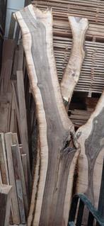 Boomstam planken noten hout 6 dik 60 breed 330 lang niet dro, Comme neuf, Enlèvement ou Envoi