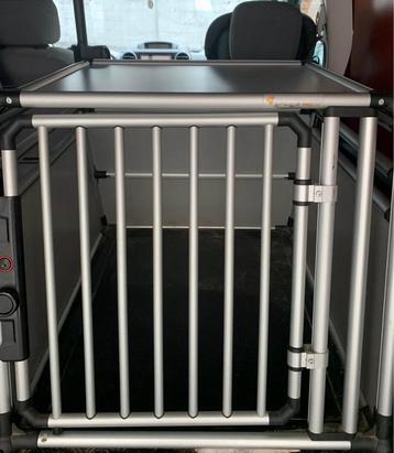 Autobench voor middel/grote hond, Enlèvement