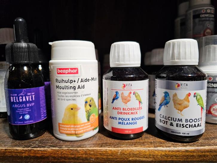 Calcium Boost Bot en Eischaal 100ml Vita Vogel, Dieren en Toebehoren, Overige Dieren-accessoires, Ophalen