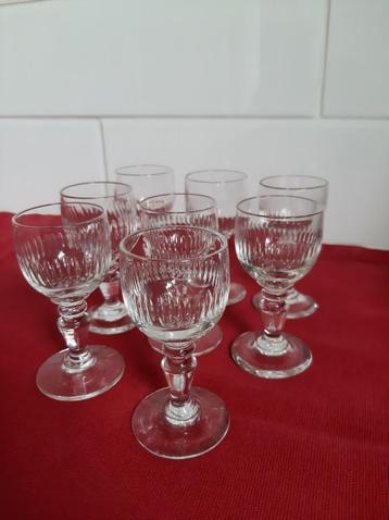 10 Verres Baccarat à liqueur modèle renaissance 1904