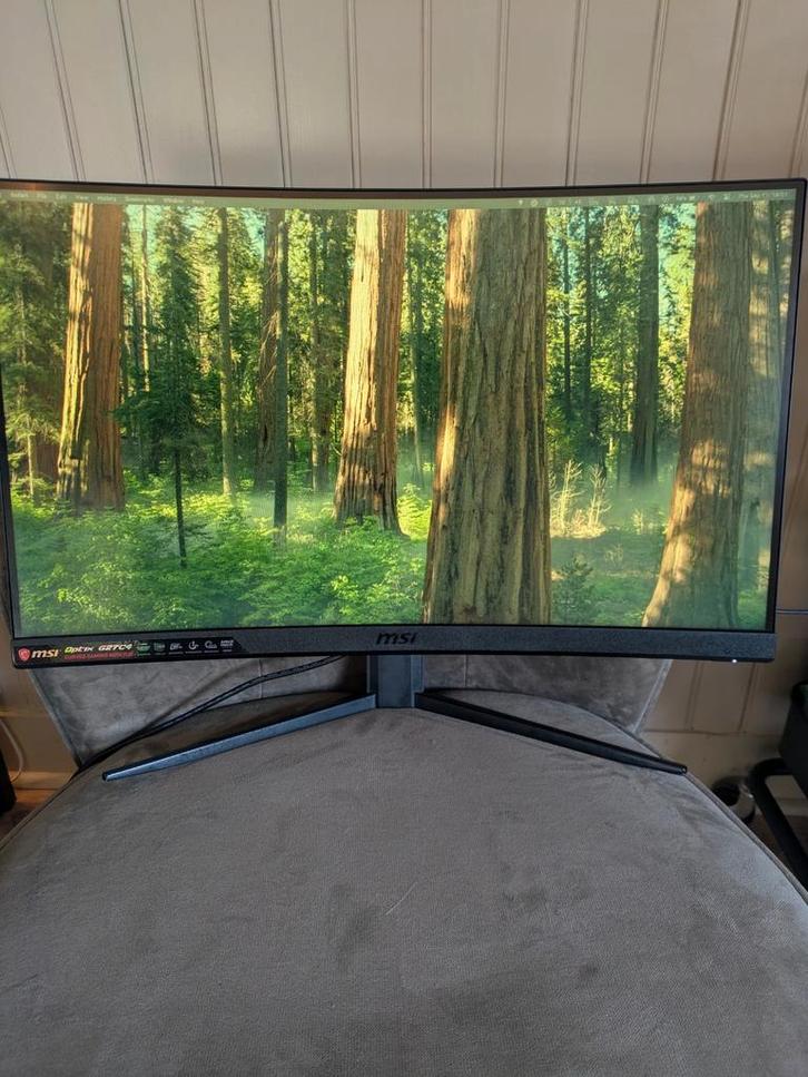MSI Optix G27C4 – 27” Curved Gaming Monitor (165Hz, 1ms), Computers en Software, Monitoren, Zo goed als nieuw, Gaming, VA, HD
