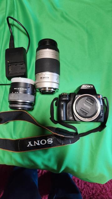 Sony cx 290 plus twee lenzen beschikbaar voor biedingen