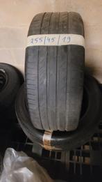 2 banden 255/45/19  continental, Ophalen