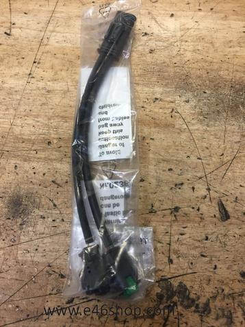 ADAPTER KABEL WATERPOMP MINI OE 12517646145 beschikbaar voor biedingen